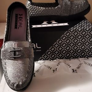 Womens shoes